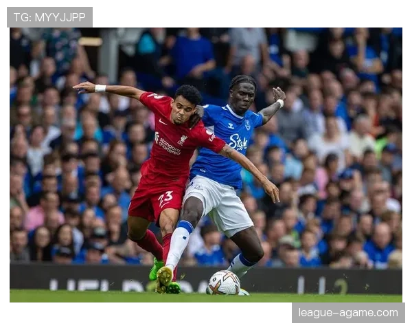 奥纳纳对利物浦高节奏冲击的适应性解析