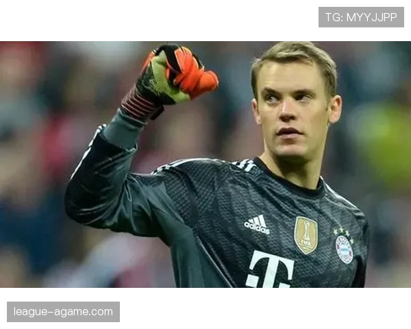 厄德高 vs 穆西亚拉：技术流中场的差异