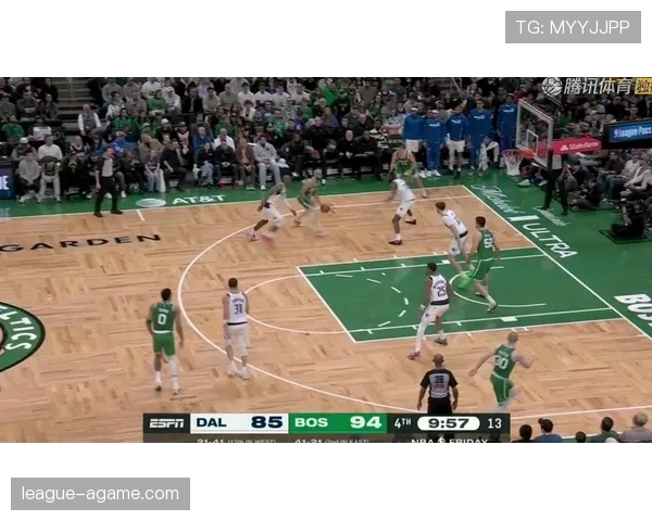 克莱·汤普森三分回暖拉开防线助勇士提升季后赛外线火力